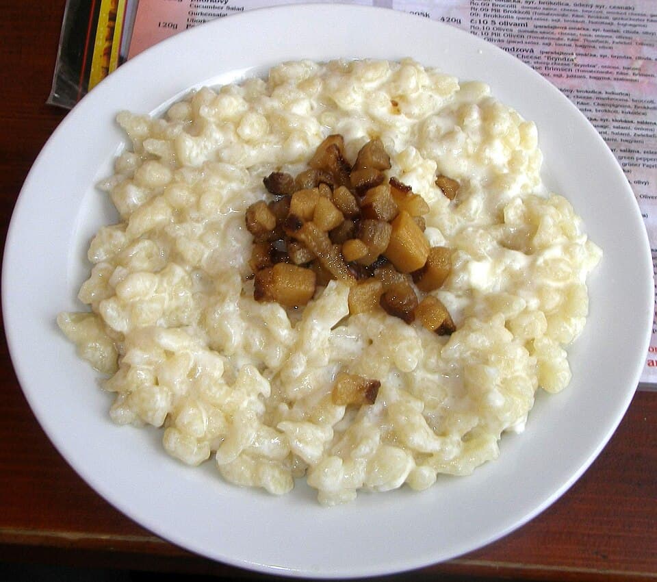 Halušky with bryndza (potato dumplings with sheep cheese)