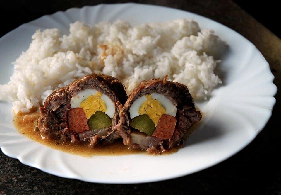 Španělský ptáček (beef roulade with egg, pickle and sausage)