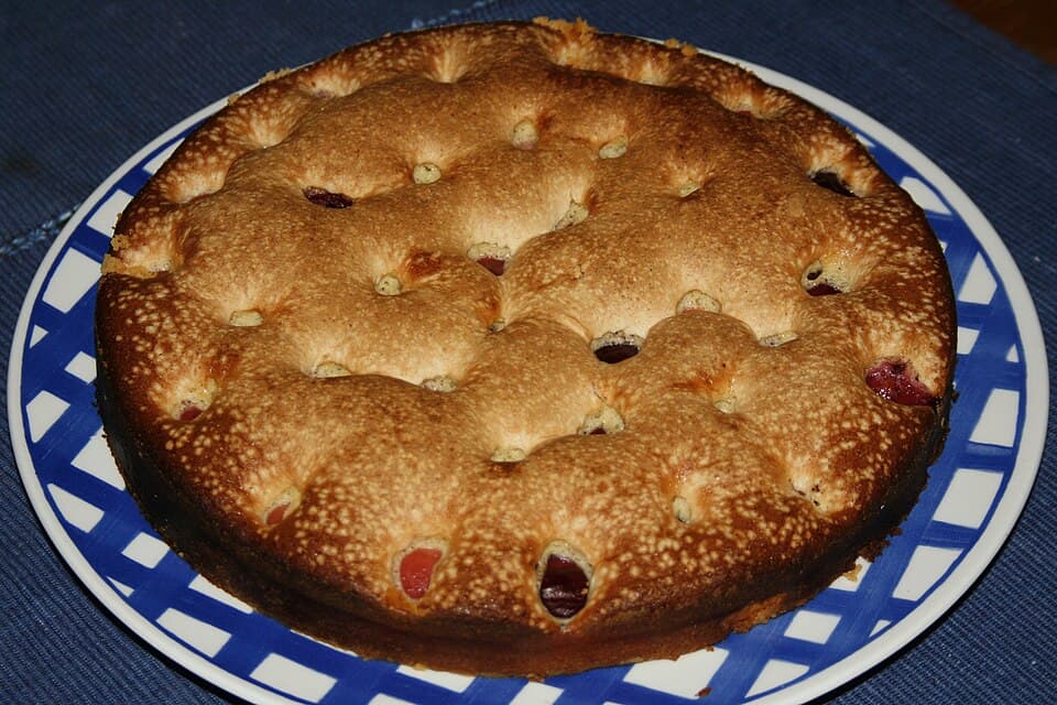 Bublanina (fruit sponge cake)